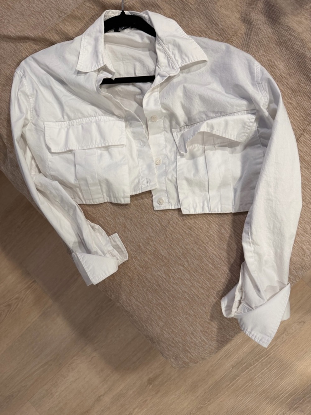 Zara White Cotton Shirt with Branded Neck Label